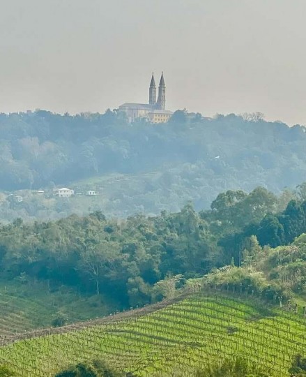 Lá Bella Serra - Monte Belo e Santa Tereza - Foto 2